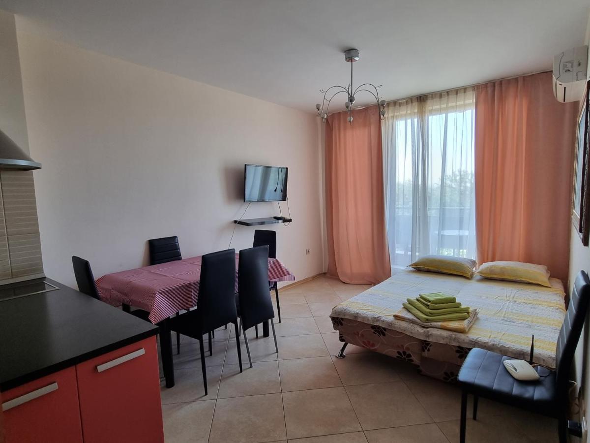 Fantasy Apartments Saint Constantine And Helena Resort Saints Constantine and Helena Luaran gambar